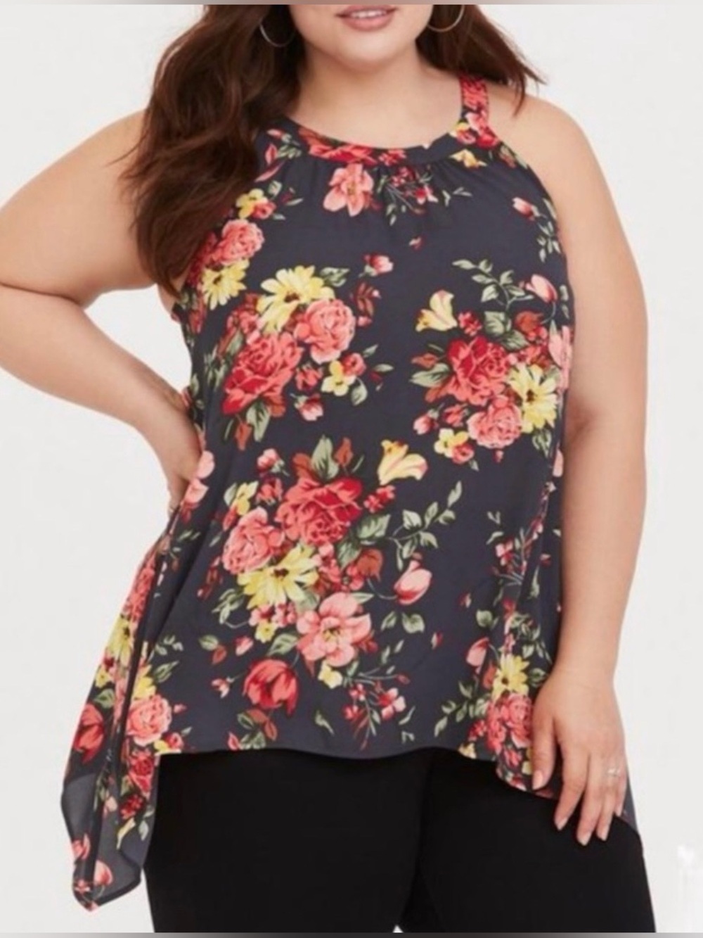 Torrid Georgette Flowy Floral Sleeveless
Tank Top Sharkbite Hem Size 2